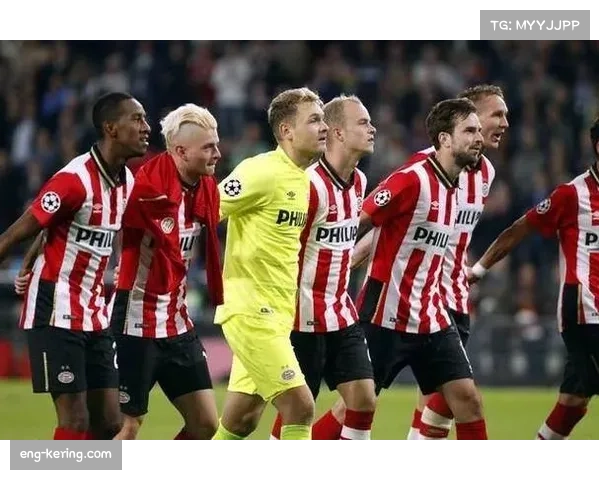 埃因霍温主场6-0大胜兹沃勒,展现强大主场攻击力